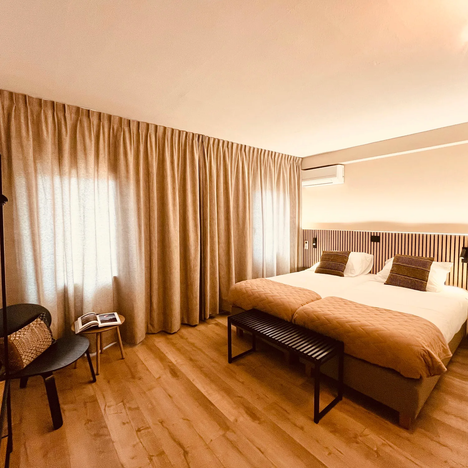 Room slide 1